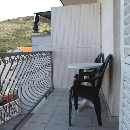 Apartments Mato Vis Exterior photo